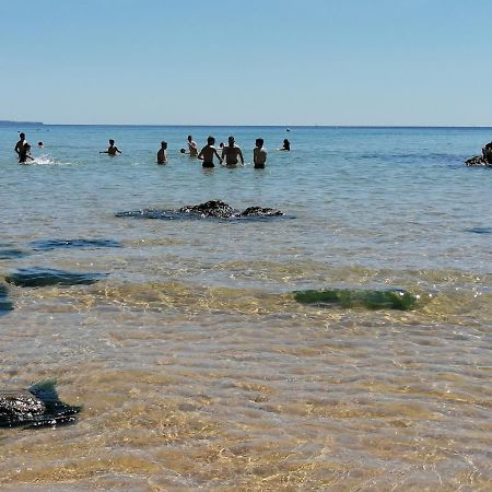 Gite 2 Pers Proche Plage Avec Jardin Clohars-Carnoët Esterno foto