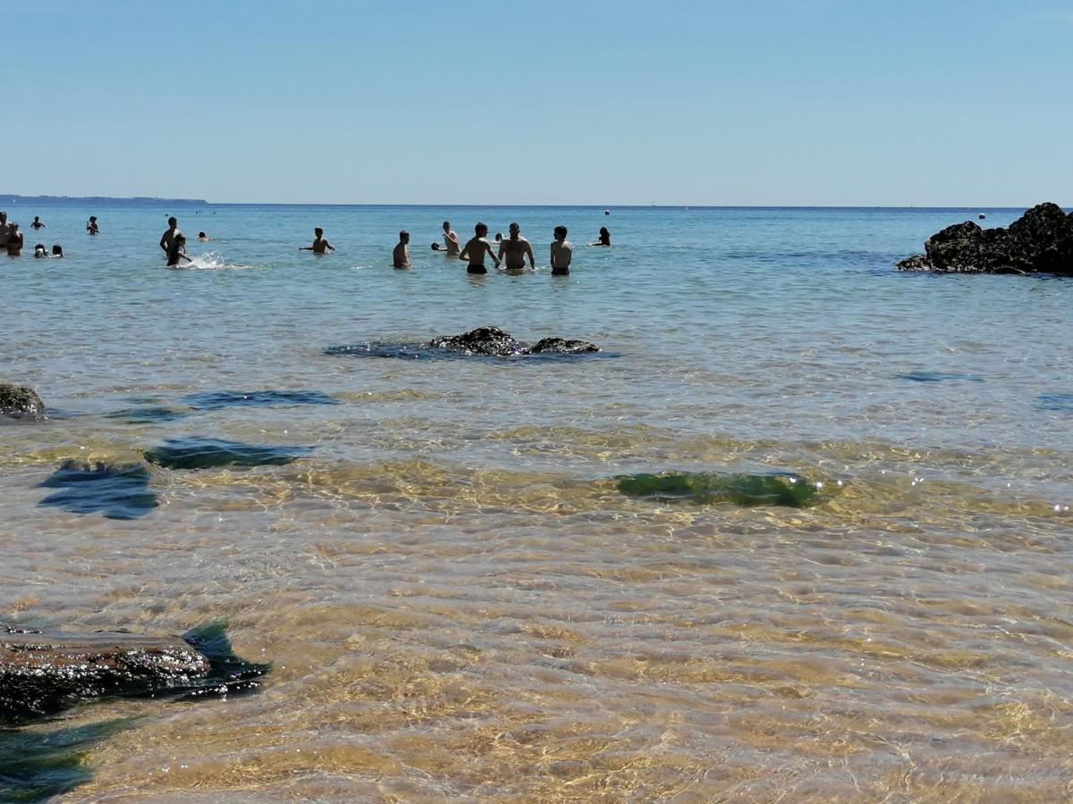Gite 2 Pers Proche Plage Avec Jardin Clohars-Carnoët Esterno foto
